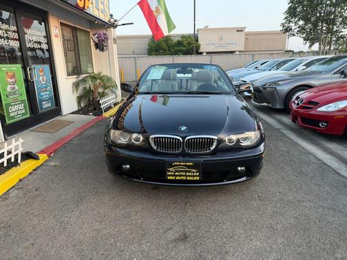 2005 BMW 330 330Ci Convertible 2D