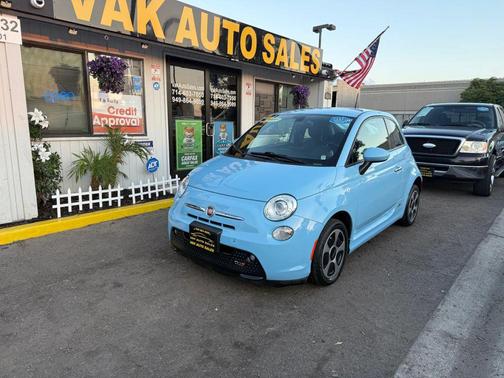 2016 FIAT 500e Battery Electric