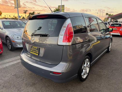 2010 Mazda Mazda5 Sport