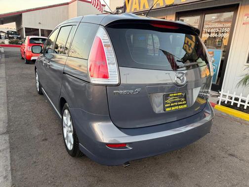 2010 Mazda Mazda5 Sport