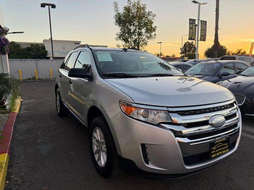 2013 Ford Edge SE
