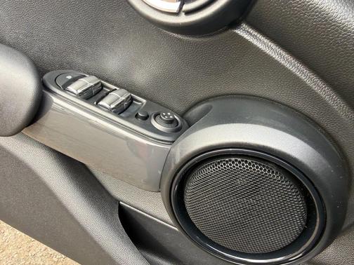 2015 MINI Hardtop Cooper