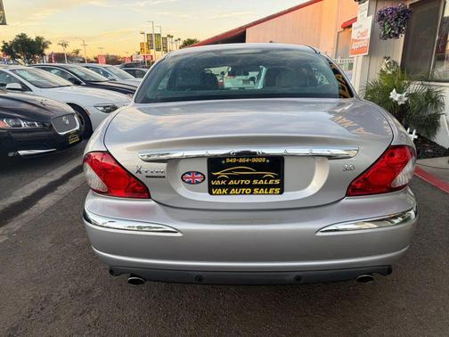 2005 Jaguar X-Type 3.0L Sedan 4D
