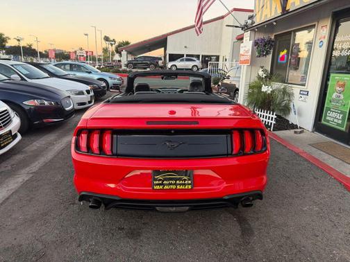 2019 Ford Mustang EcoBoost Premium