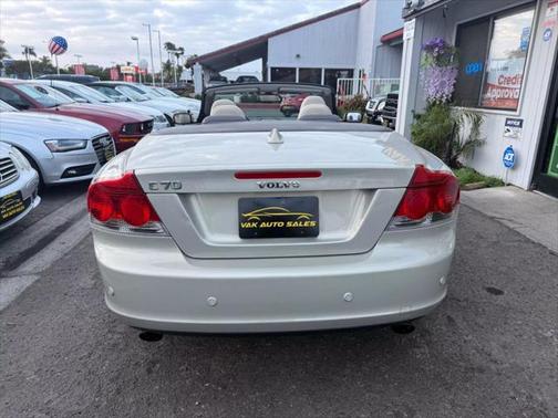 2007 Volvo C70 T5