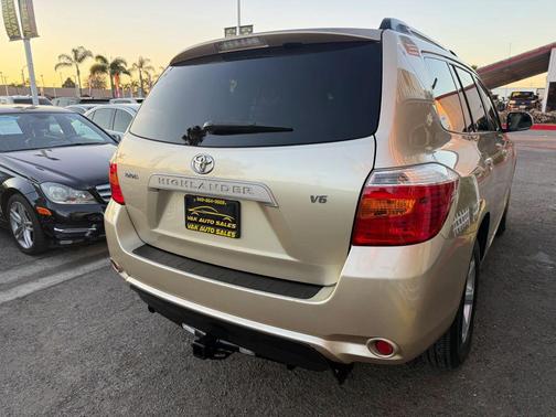 2008 Toyota Highlander Sport