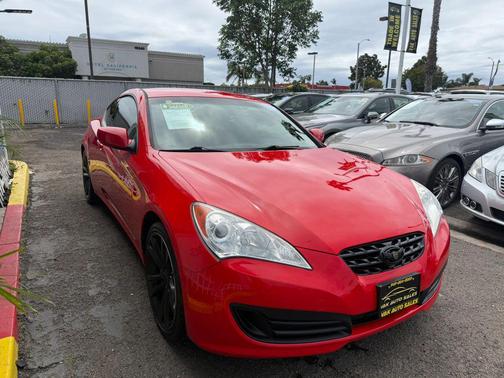 2010 Hyundai Genesis Coupe 2.0T R-Spec