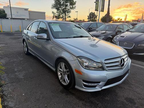 2013 Mercedes-Benz C-Class C 250 Sport