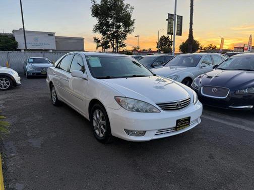 2005 Toyota Camry XLE V6