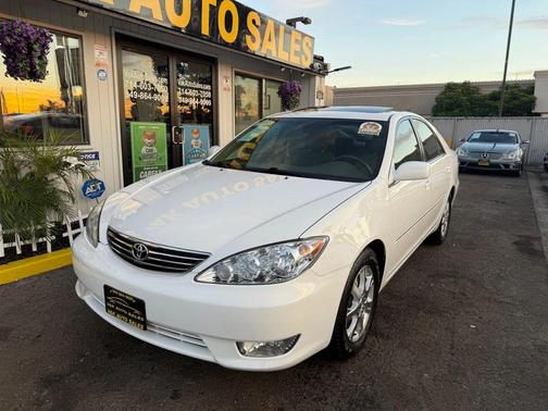 2005 Toyota Camry XLE V6