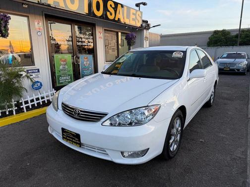 2005 Toyota Camry XLE V6