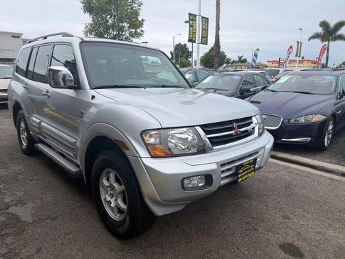 2001 Mitsubishi Montero Limited