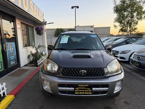 2003 Toyota RAV4 Base