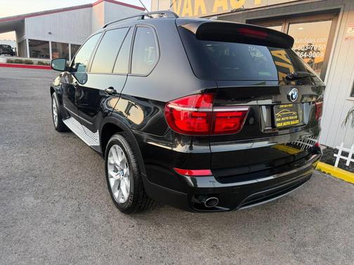 2011 BMW X5 xDrive 35i Sport Activity
