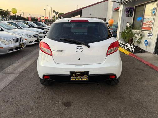 2011 Mazda Mazda2 Sport