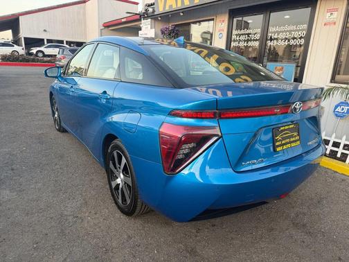 2019 Toyota Mirai Base