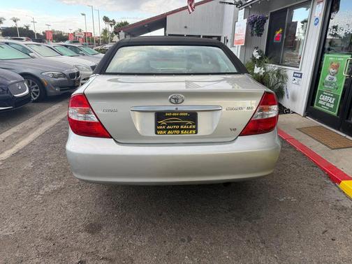 2003 Toyota Camry XLE V6