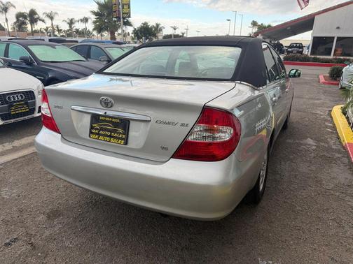 2003 Toyota Camry XLE V6