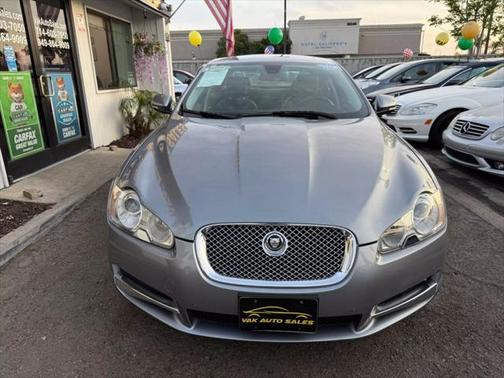 2011 Jaguar XF Premium