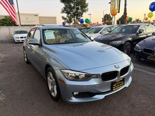 2013 BMW 328 328i Sedan 4D