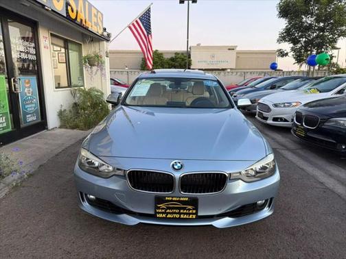 2013 BMW 328 328i Sedan 4D