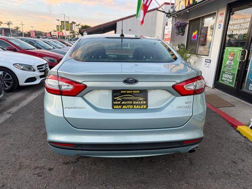 2013 Ford Fusion Hybrid SE Hybrid