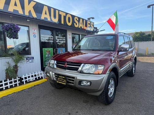 2001 Mitsubishi Montero Limited