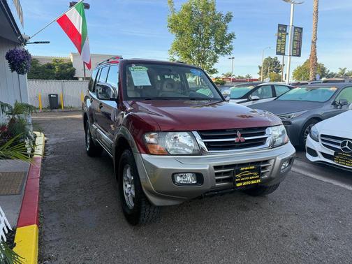2001 Mitsubishi Montero Limited