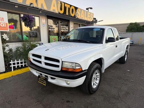 2003 Dodge Dakota Sport
