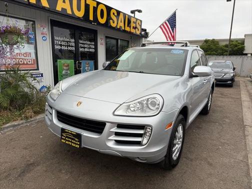 2010 Porsche Cayenne Base