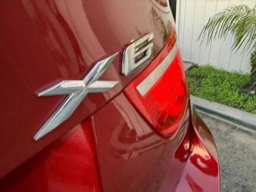 2011 BMW X6 xDrive35i