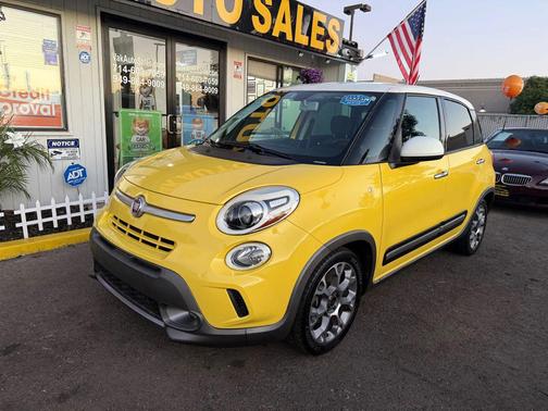 2014 FIAT 500L Trekking