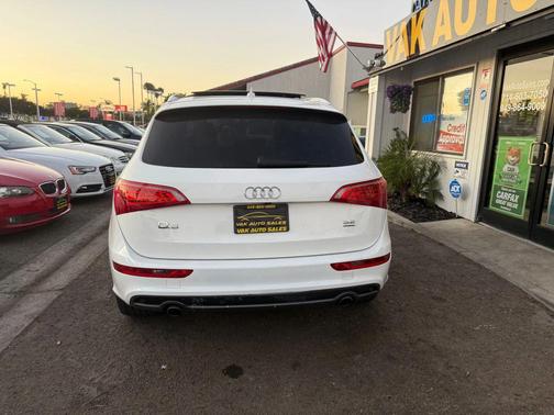 2010 Audi Q5 3.2 Premium quattro