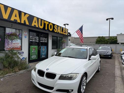 2011 BMW 328 328i Sedan 4D