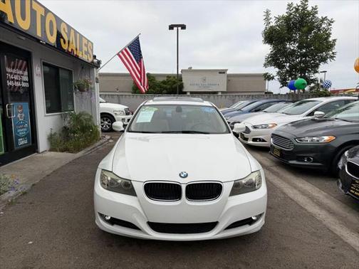 2011 BMW 328 328i Sedan 4D