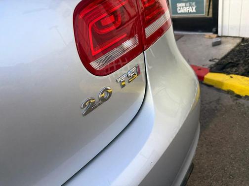 2013 Volkswagen Eos Lux