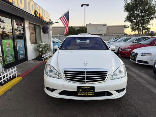 2009 Mercedes-Benz S-Class S 550 Sedan 4D