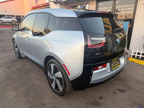 2016 BMW i3 Base w/Range Extender