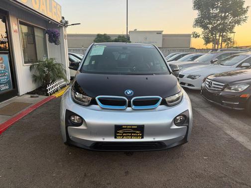 2016 BMW i3 Base w/Range Extender