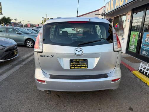 2009 Mazda Mazda5 Sport