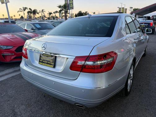 2011 Mercedes-Benz E-Class E 350 Sedan 4D