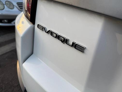 2015 Land Rover Range Rover Evoque Pure Plus