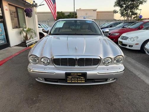 2005 Jaguar XJ Vanden Plas
