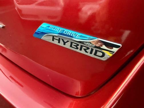 2014 Nissan Pathfinder Hybrid SL