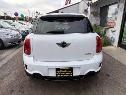 2012 MINI Cooper S Countryman Base