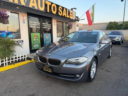 2011 BMW 528 528i Sedan 4D