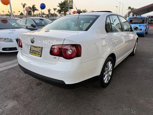 2010 Volkswagen Jetta Limited Edition