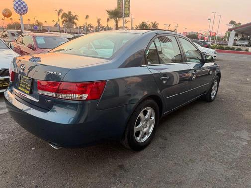 2006 Hyundai SONATA LX