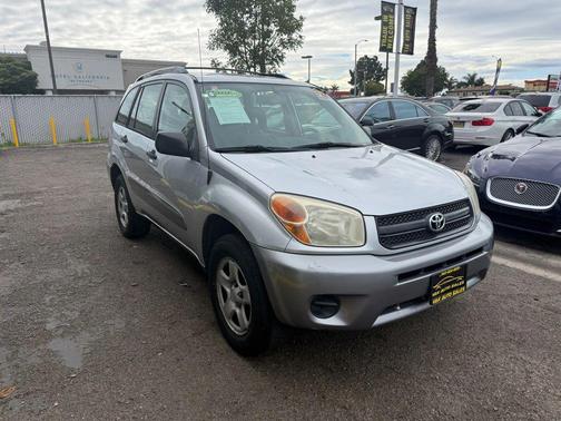 2004 Toyota RAV4 Base