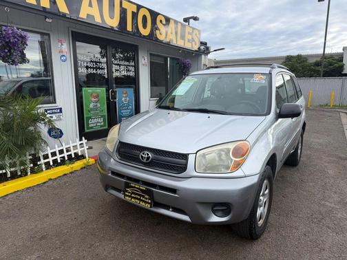 2004 Toyota RAV4 Base